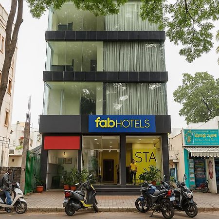 Fabhotel Rlv Green Palace - Nr Kengeri Satellite Town Bangalore Exteriör bild
